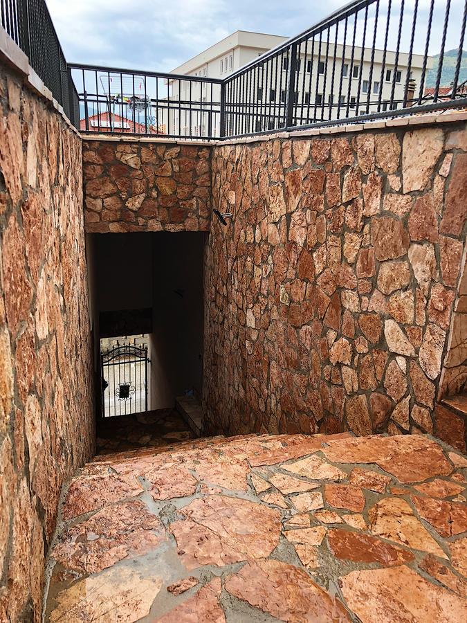Apartman Tajma Mostar Eksteriør billede